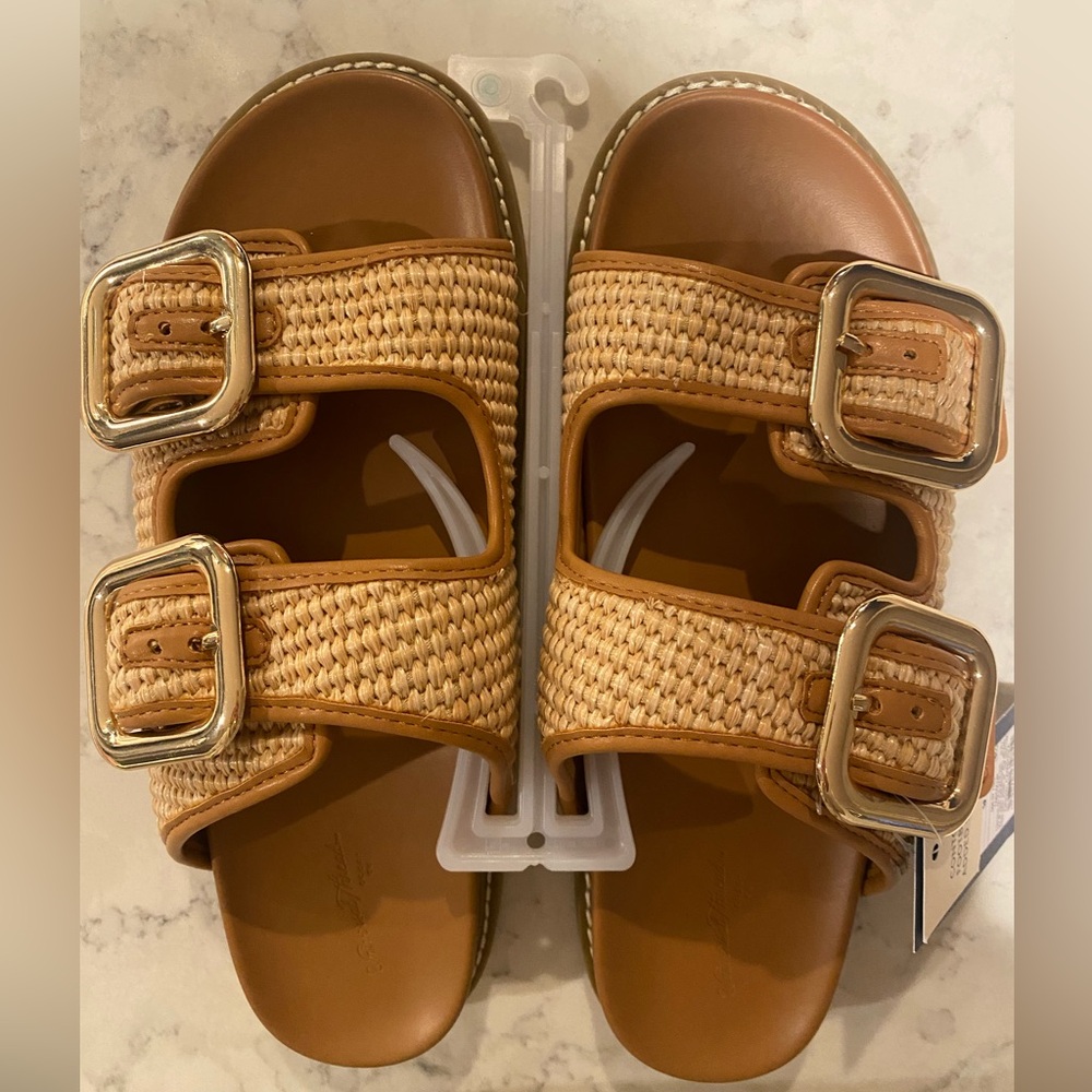 NWT Target Universal Thread Double Buckle Colin Sandals Tan Size 9